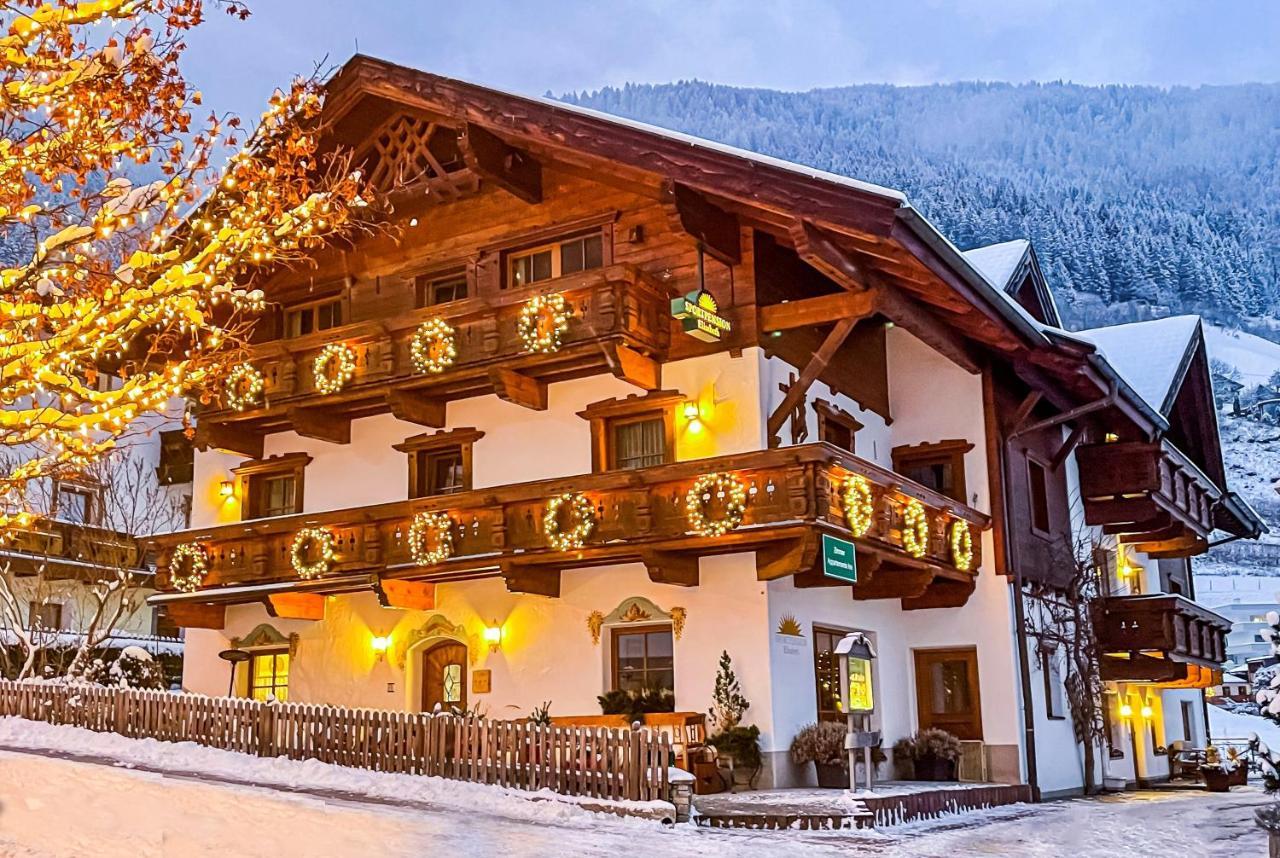 Sportpension Elisabeth Neustift im Stubaital Exterior photo